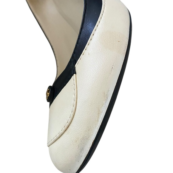 CHANEL Women's Two-Tone Black and Cream Heels - Picture 7 of 11